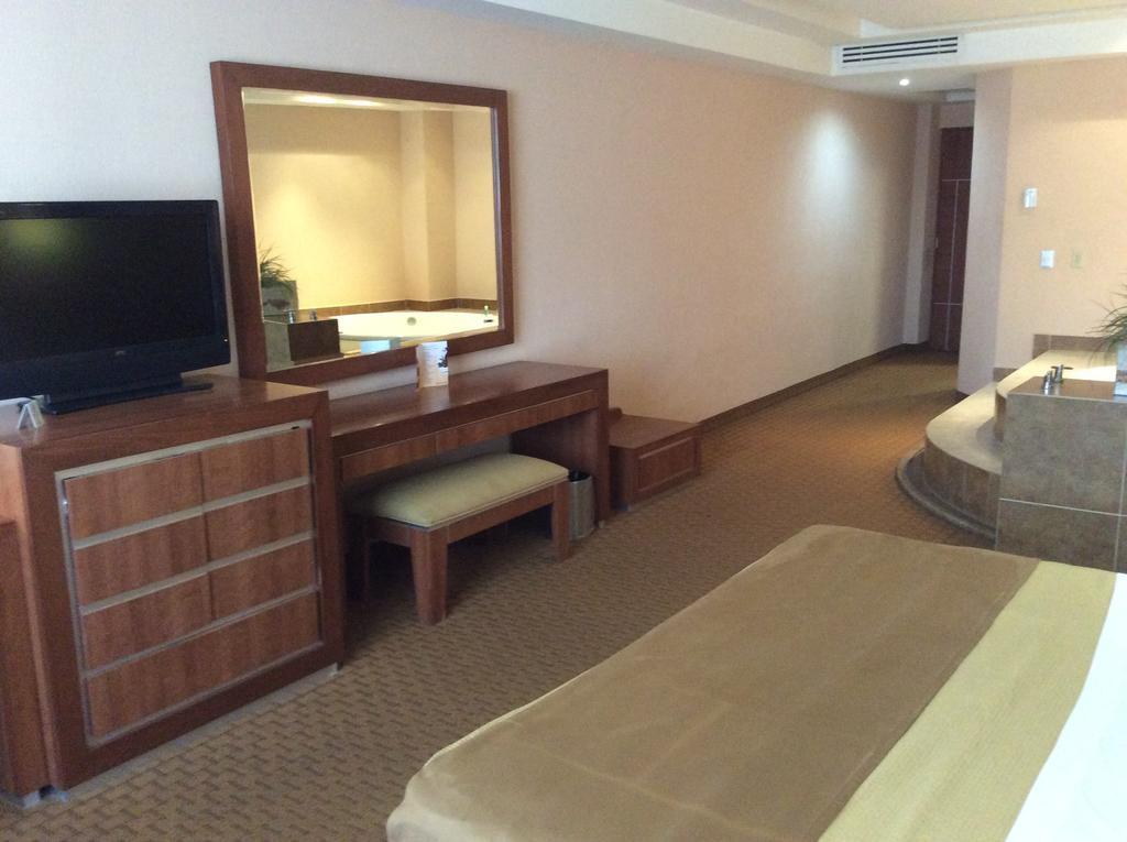 Hotel Soleil Business Class Celaya ห้อง รูปภาพ