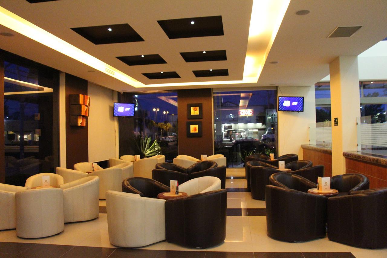 Hotel Soleil Business Class Celaya ภายนอก รูปภาพ